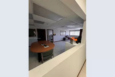 2310 NW 102nd Pl, Doral, FL 33172 - Photo 18