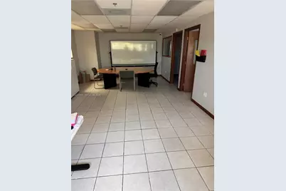2310 NW 102nd Pl, Doral, FL 33172 - Photo 24