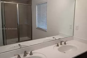 426 NE 194th Terrace, Miami, FL 33179 - Photo 10