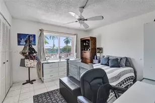 9461 Sunrise Lakes Blvd, Sunrise, FL 33322 - Photo 30