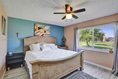9461 Sunrise Lakes Blvd #208, Sunrise, FL 33322 - Photo 34