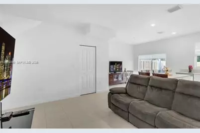 27704 SW 156th Ct, Homestead, FL 33032 - Photo 14