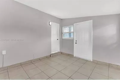 551 NW 30th Ter, Fort Lauderdale, FL 33311 - Photo 6
