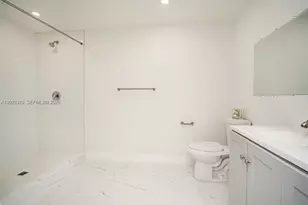 20720 NW 34th Ave, Miami Gardens, FL 33056 - Photo 22