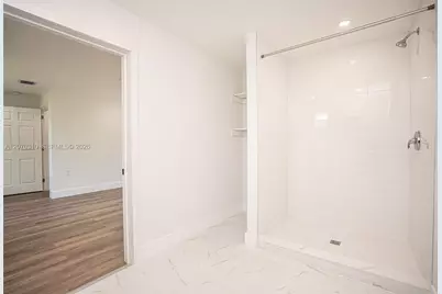 20720 NW 34 Avenue #2, Miami Gardens, FL 33056 - Photo 8