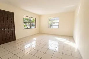 2820 SW 25th St, Miami, FL 33133 - Photo 2