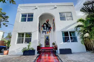 524 NW 35th St, Miami, FL 33127 - Photo 8