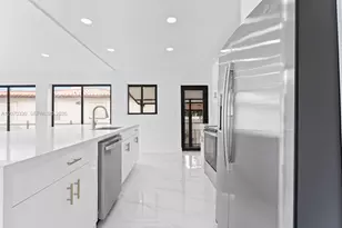 2500 SW 23rd Terrace, Miami, FL 33145 - Photo 4