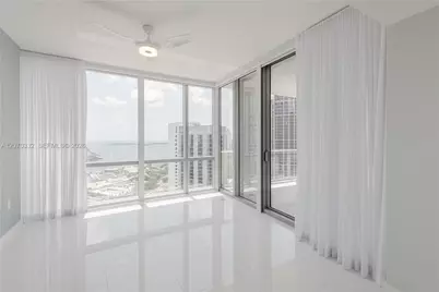 851 NE 1st Ave #3911, Miami, FL 33132 - Photo 6