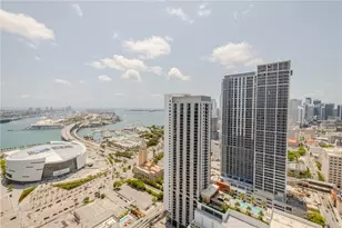 851 NE 1st Ave, Miami, FL 33132 - Photo 14