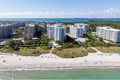 200 Ocean Lane Dr #PB4, Key Biscayne, FL 33149 - Photo 42