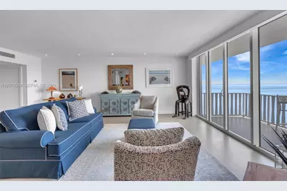 200 Ocean Lane Dr #PB4, Key Biscayne, FL 33149 - Photo 2