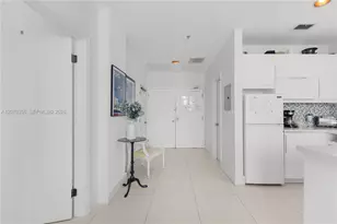 5445 Collins Ave, Miami Beach, FL 33140 - Photo 16