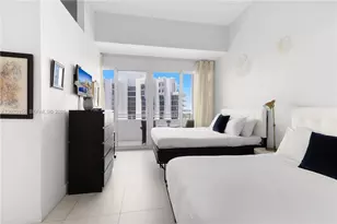 5445 Collins Ave, Miami Beach, FL 33140 - Photo 20