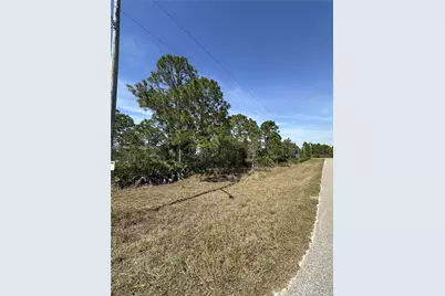 2900 33rd St W, Lehigh Acres, FL 33971 - Photo 4