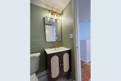 1460 Ocean Dr #208, Miami Beach, FL 33139 - Photo 12