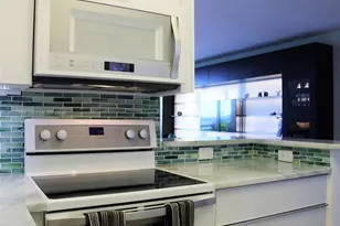 1500 Bay Rd, Miami Beach, FL 33139 - Photo 14