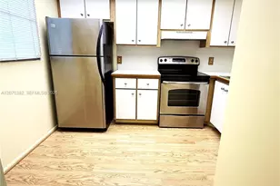 114 Royal Pk Dr, Oakland Park, FL 33309 - Photo 2