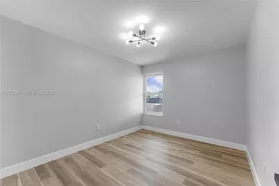425 NW 17th St, Homestead, FL 33030 - Photo 22