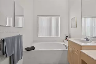 7318 Amber Falls Ln, Boynton Beach, FL 33437 - Photo 30