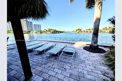 3177 S Ocean Dr #125, Hallandale Beach, FL 33009 - Photo 2