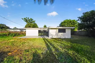 9281 Martinique Dr, Cutler Bay, FL 33189 - Photo 56