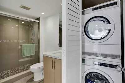 20515 E Country Club Dr #1641, Aventura, FL 33180 - Photo 26