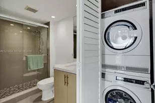20515 E Country Club Dr, Aventura, FL 33180 - Photo 26