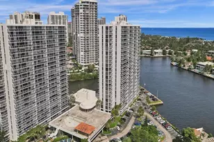 20515 E Country Club Dr, Aventura, FL 33180 - Photo 38