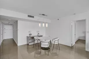 20515 E Country Club Dr, Aventura, FL 33180 - Photo 14