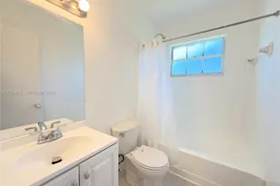 9850 W Heather Ln, Miramar, FL 33025 - Photo 10
