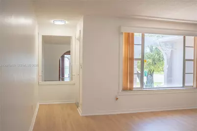 20200 SW 90th Ave Rd, Cutler Bay, FL 33189 - Photo 2