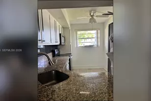 7500 NW 17th St, Plantation, FL 33313 - Photo 10