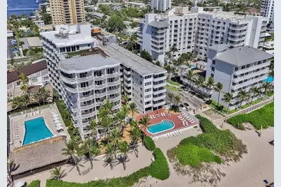 3424 SE 12th St #B6, Pompano Beach, FL 33062 - Photo 2