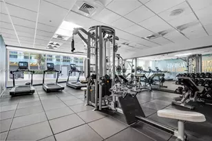 1750 N Bayshore Dr, Miami, FL 33132 - Photo 38