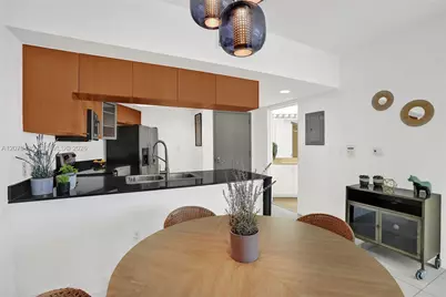 1750 N Bayshore Dr #2202, Miami, FL 33132 - Photo 6