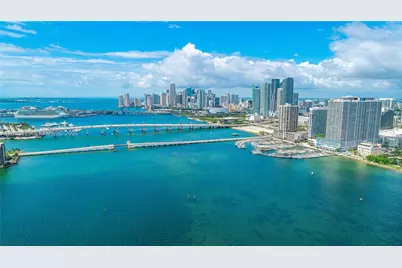 1750 N Bayshore Dr #2202, Miami, FL 33132 - Photo 4