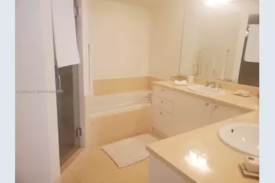 19900 E Country Club Dr #607, Aventura, FL 33180 - Photo 12