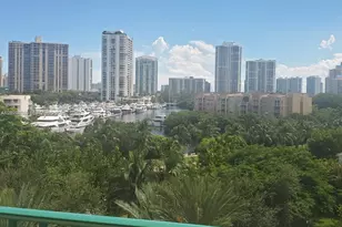 19900 E Country Club Dr, Aventura, FL 33180 - Photo 2