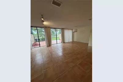 3522 Torremolinos Ave #E-31, Doral, FL 33178 - Photo 2