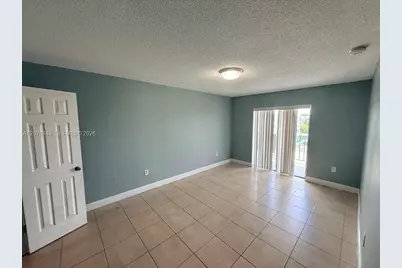 5775 W 20th Ave #402, Hialeah, FL 33012 - Photo 2