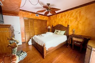335 S Biscayne Blvd, Miami, FL 33131 - Photo 14