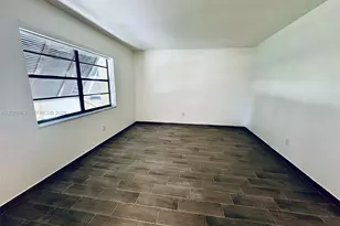 7915 SW 86th St, Miami, FL 33143 - Photo 10