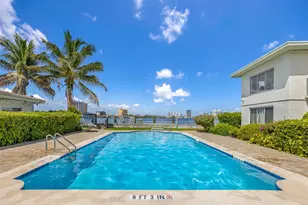2250 Bay Dr, Miami Beach, FL 33141 - Photo 4