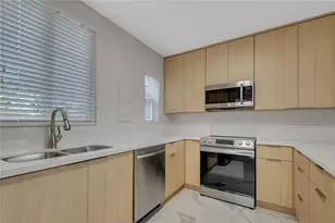3783 SW 27th St, Miami, FL 33134 - Photo 6