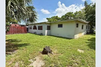 18600 NW 38th Ct, Miami Gardens, FL 33055 - Photo 26