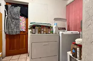 18600 NW 38th Ct, Miami Gardens, FL 33055 - Photo 22