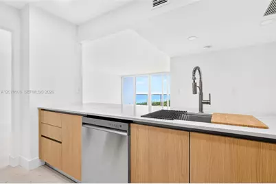 100 Bayview Dr #1626, Sunny Isles Beach, FL 33160 - Photo 10