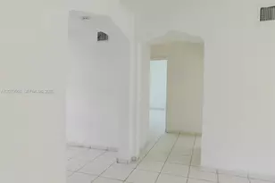 1735 Marseille Dr, Miami Beach, FL 33141 - Photo 10