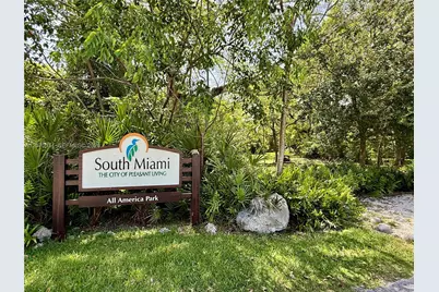 6390 SW 69th St, South Miami, FL 33143 - Photo 30